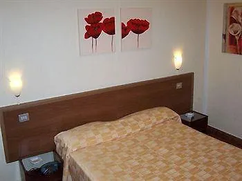 Albergo Il Giglio Prato  Hotel Prato (Prato)