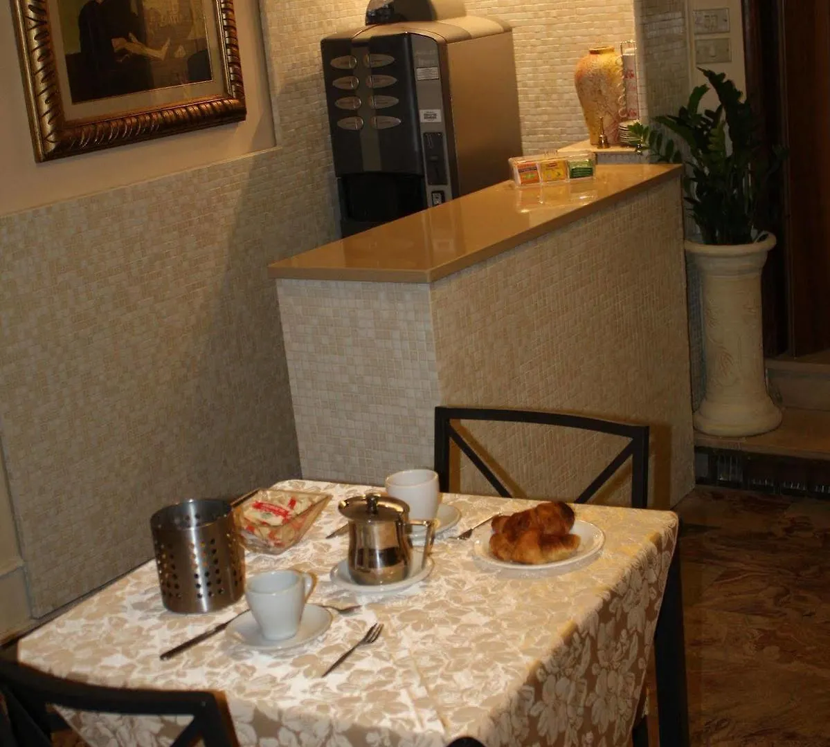 Albergo Il Giglio Prato  Hotel Prato (Prato)